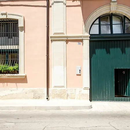 Bed & Breakfast Giardini Antichi